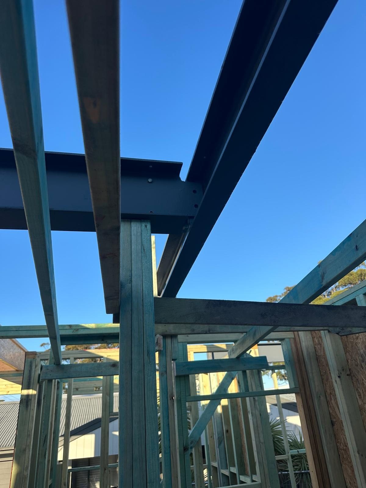 Structural Steel Frame – Shelly Beach