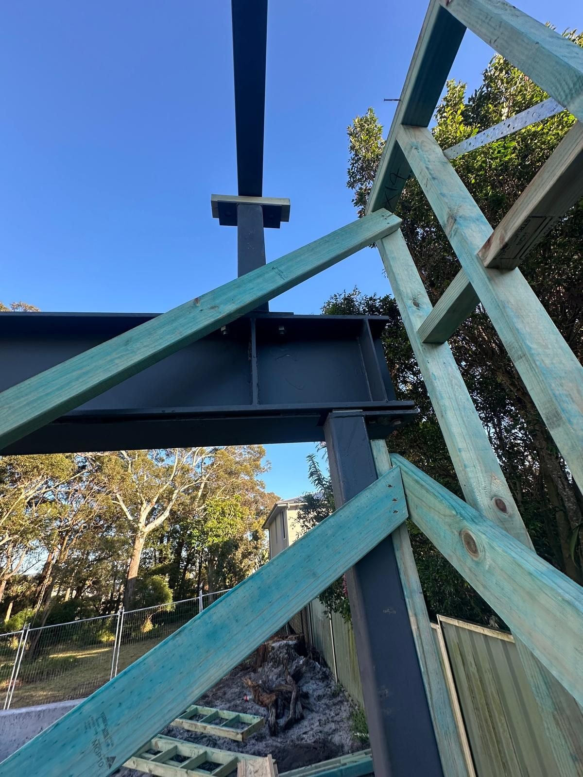 Steel column and beam connection